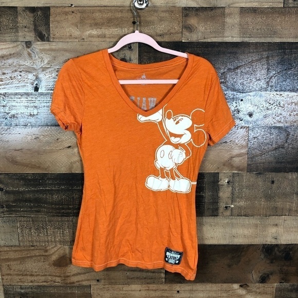 Disney world shirt‎ - Picture 6 of 6